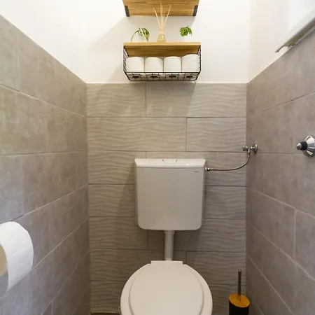 Hilltop Wellness Haven W Ac & Jacuzzi By Nw *