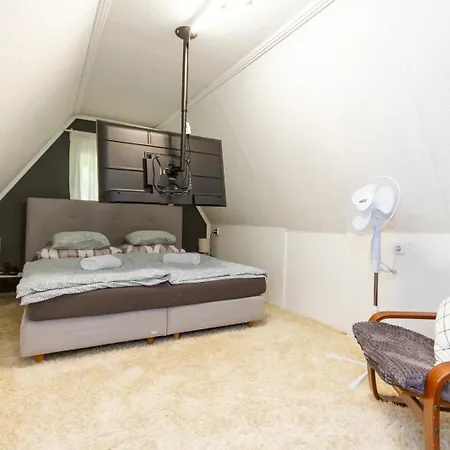 Apartment Hilltop Wellness Haven W Ac & Jacuzzi By Nw *